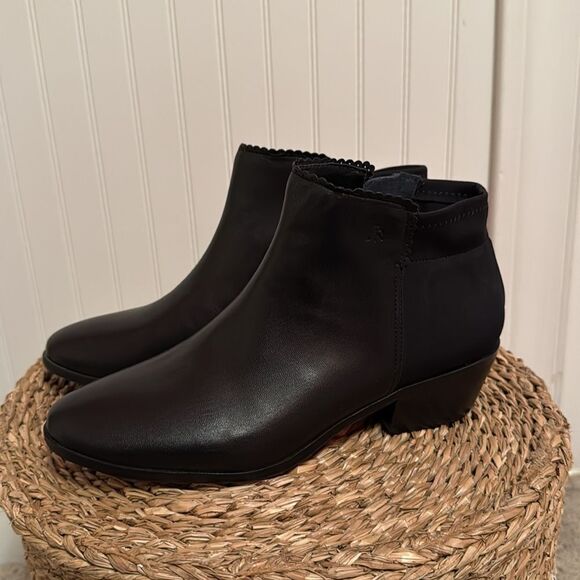 Jack Rogers Women's Black Ankle Boots - 8.5 - Great Condition - Picture 2 of 9